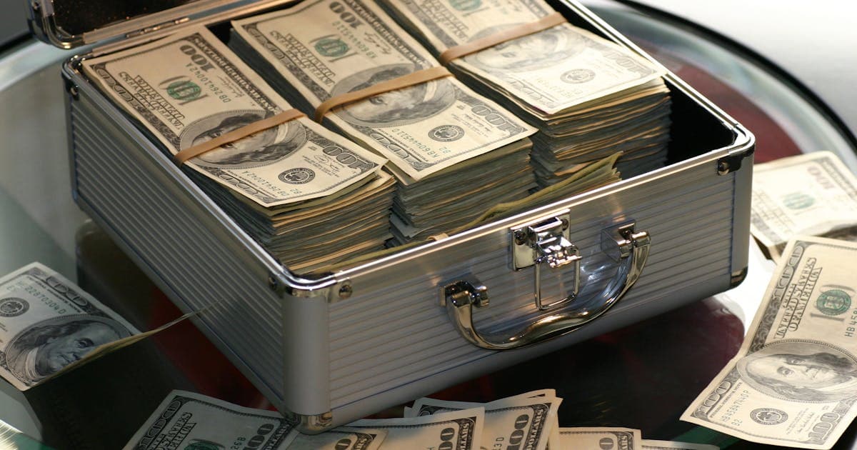 How to Buy a House with Cash in 2026: The Complete Guide
