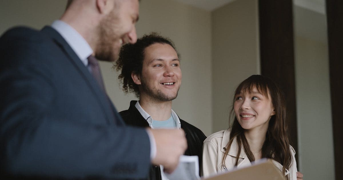 How to Choose a Real Estate Agent in 2026: A Complete Buyer's Guide